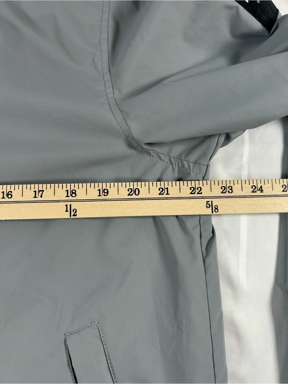 The North Face Limited Edition Coaches Jacket Snap Gray White Windwall Sz M